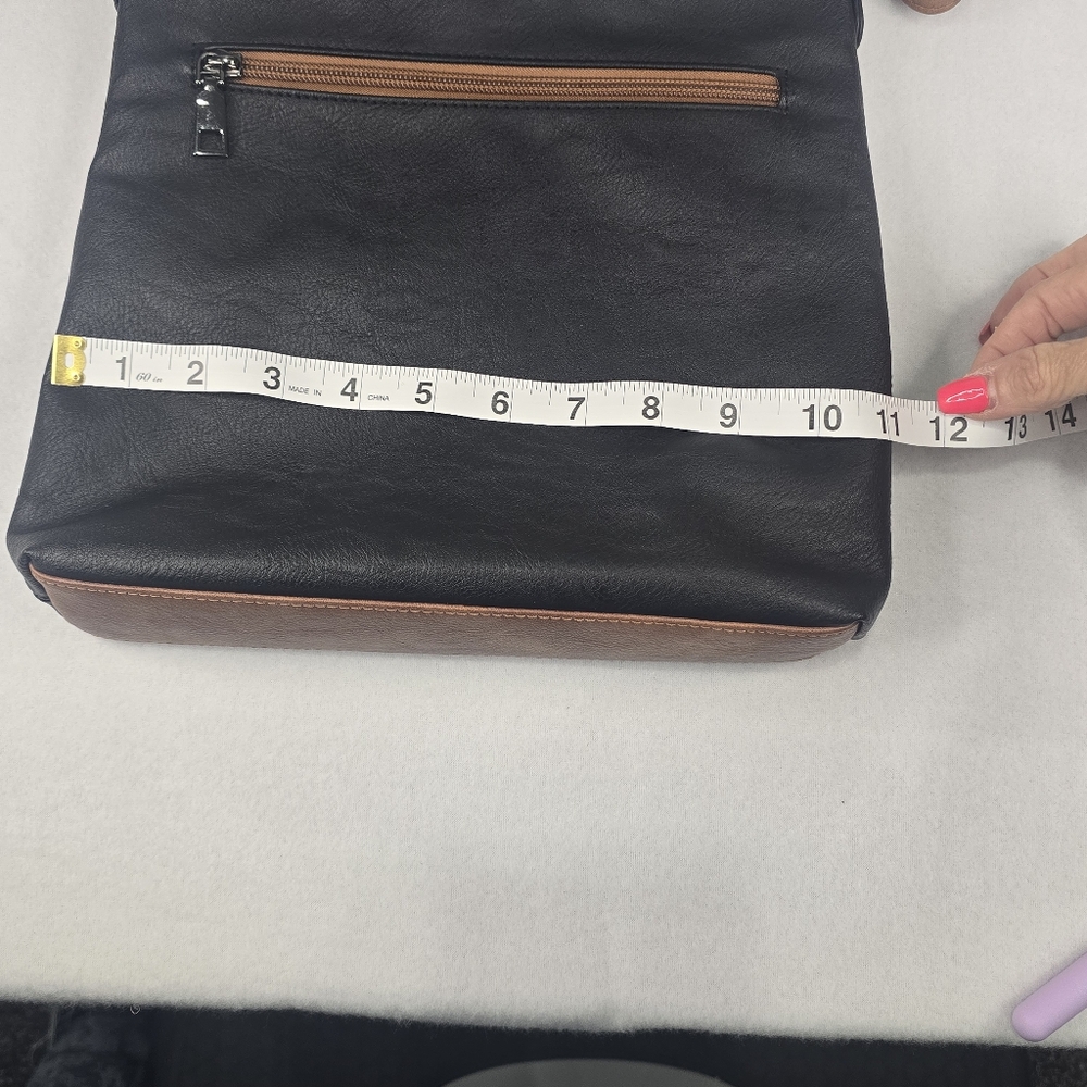 Masintor Vegan Leather Crossbody Shoulder Bag - Picture 12 of 16